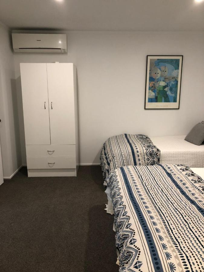 Waikaraka Beach, Spacious & Very Comfortable Whangarei Heads Exteriör bild