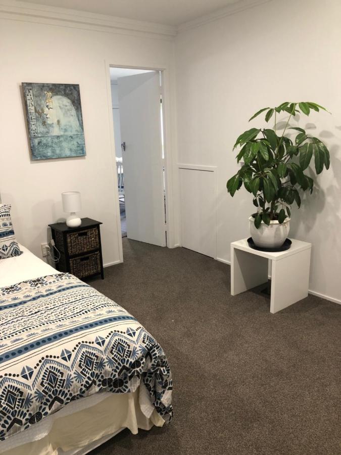 Waikaraka Beach, Spacious & Very Comfortable Whangarei Heads Exteriör bild